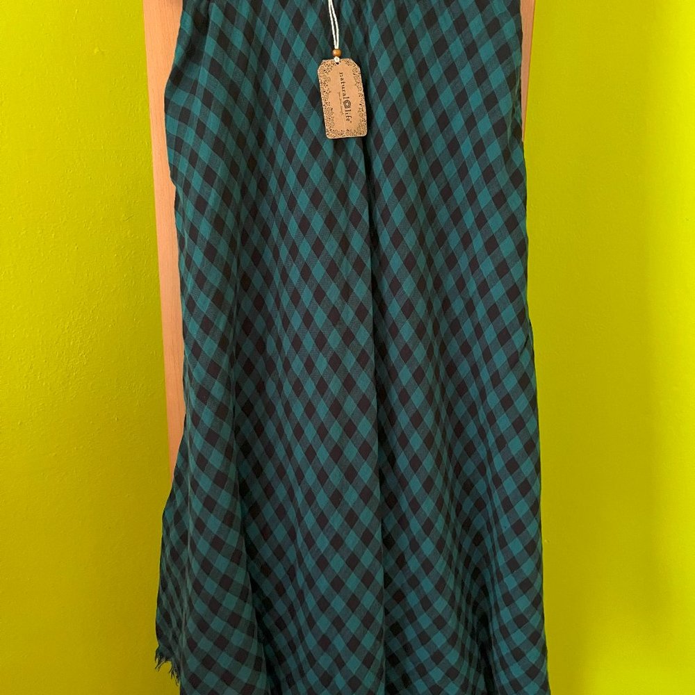 NWT - Never worn - Beautiful Soft Green Skirt